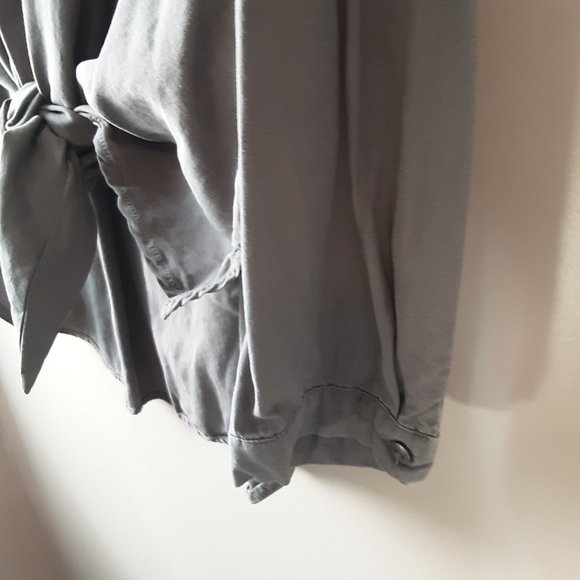 Maeve Grey Tie-Front Long-Sleeve Blouse Collar Size Medium - Picture 5 of 13